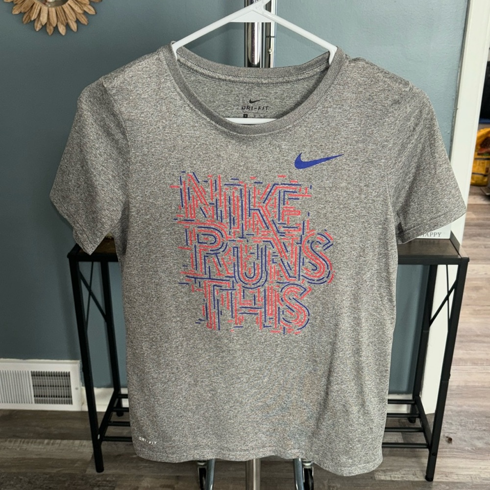 Women’s Short Sleeve Top